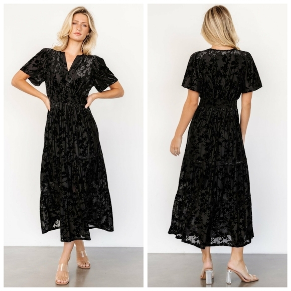 Baltic Born Dresses & Skirts - Baltic Born Bronwyn Black Floral Velvet Midi Dress